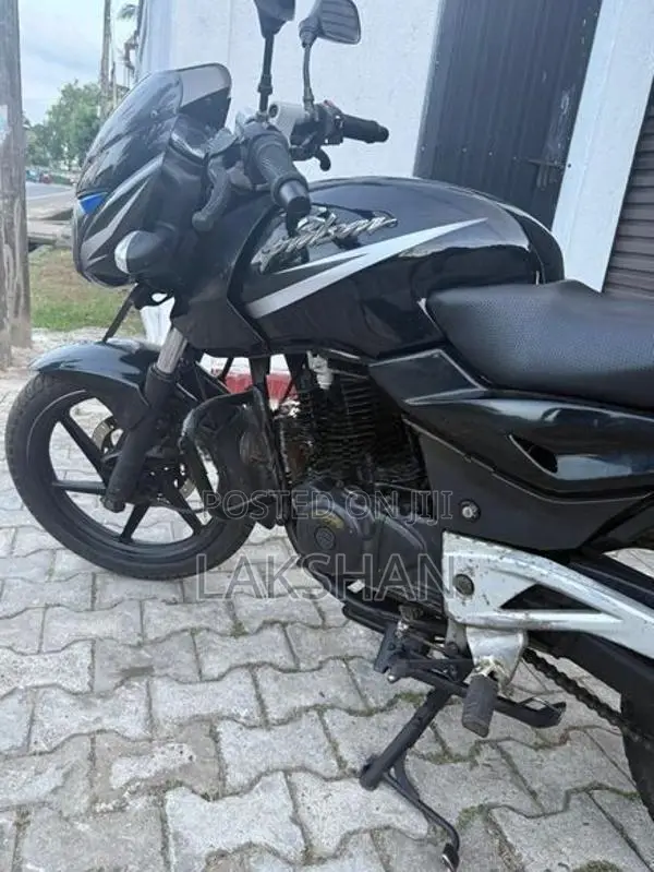 Bajaj Pulsar 180 2009