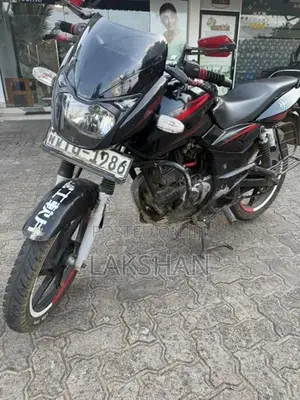 Bajaj Pulsar 180 2010