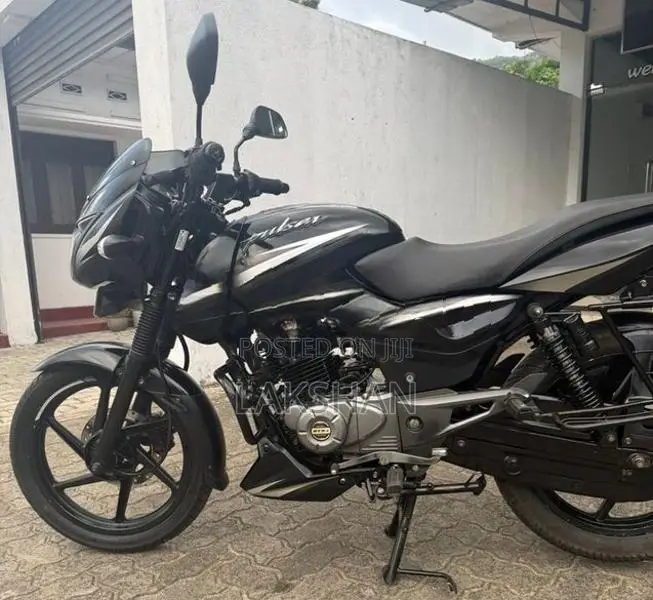 Bajaj Pulsar 150 2021