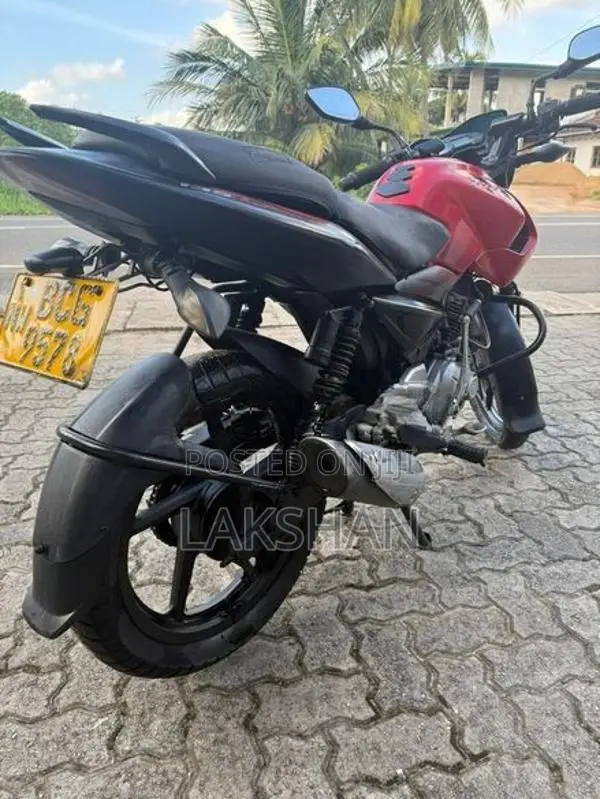 Bajaj Pulsar 135 2015