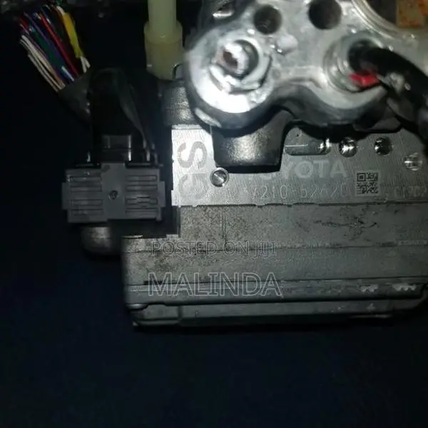 Toyota Aqua ABS GS (2013) - Reconditioned