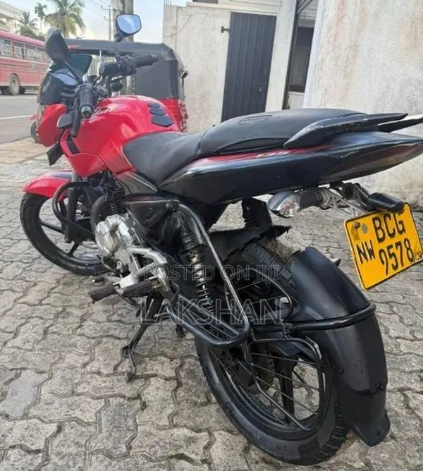Bajaj Pulsar 135 2021