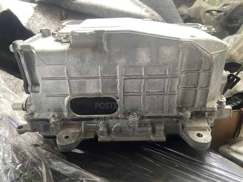 Toyota Aqua (NHP10) Inverter - Reconditioned