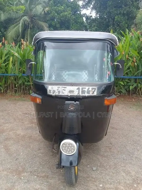 Bajaj RE 2006
