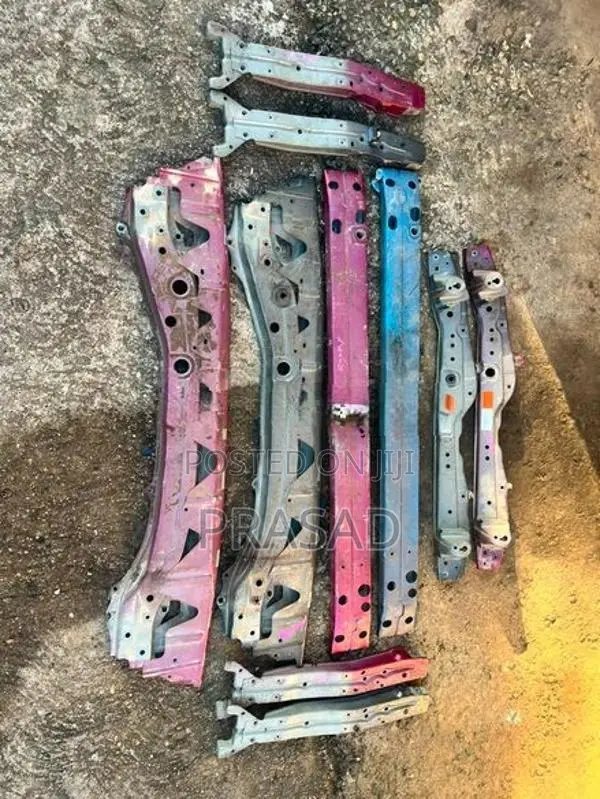 Toyota Tank Roomy Bumper