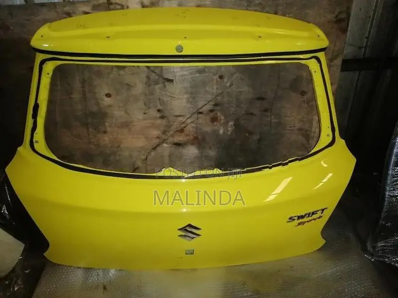 Suzuki Swift (ZC33S) Dicky Door - Reconditioned