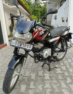 Bajaj Discover 125 2016