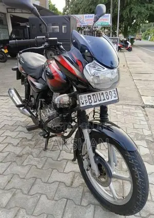 Bajaj Discover 125 2016