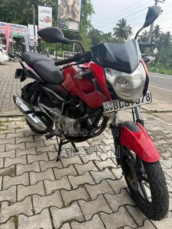 Bajaj Pulsar 135 2016