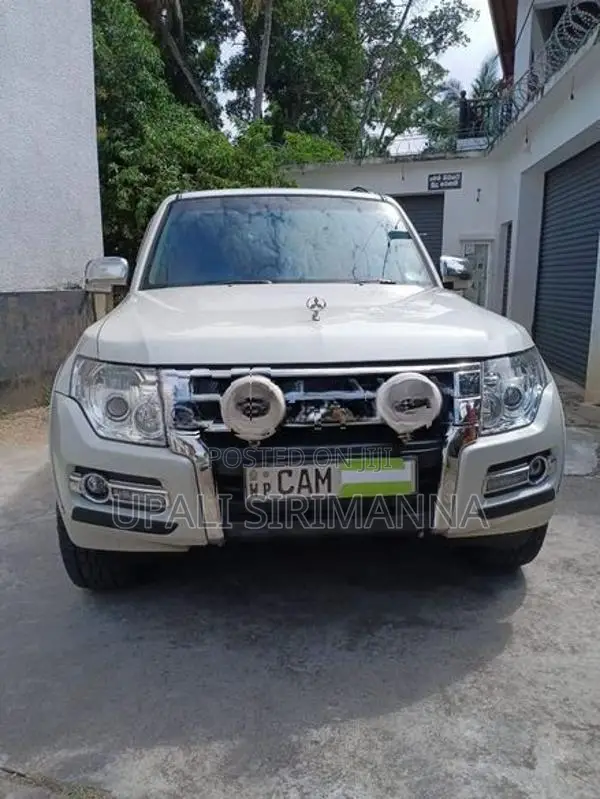 Mitsubishi Montero GLS 2015