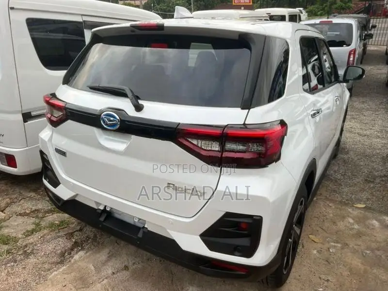 Daihatsu Rocky Raize Z 2025
