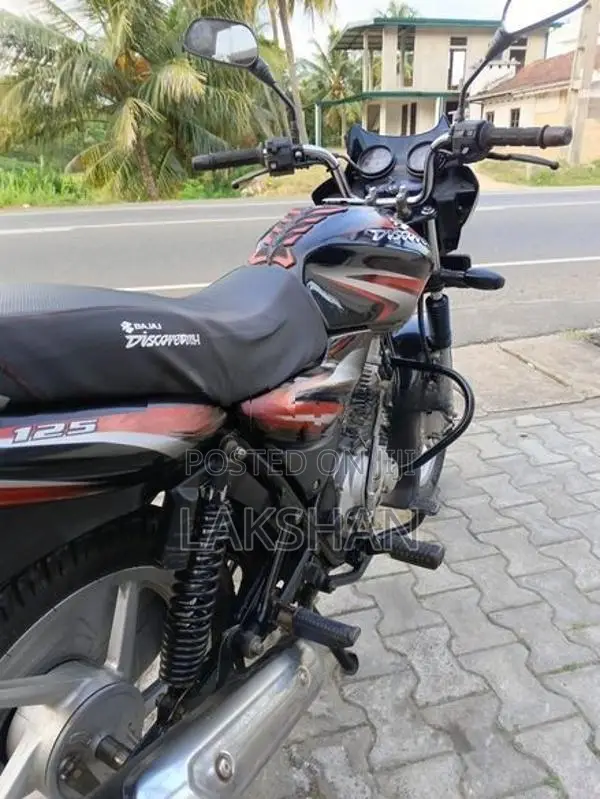 Bajaj Discover 125 2016