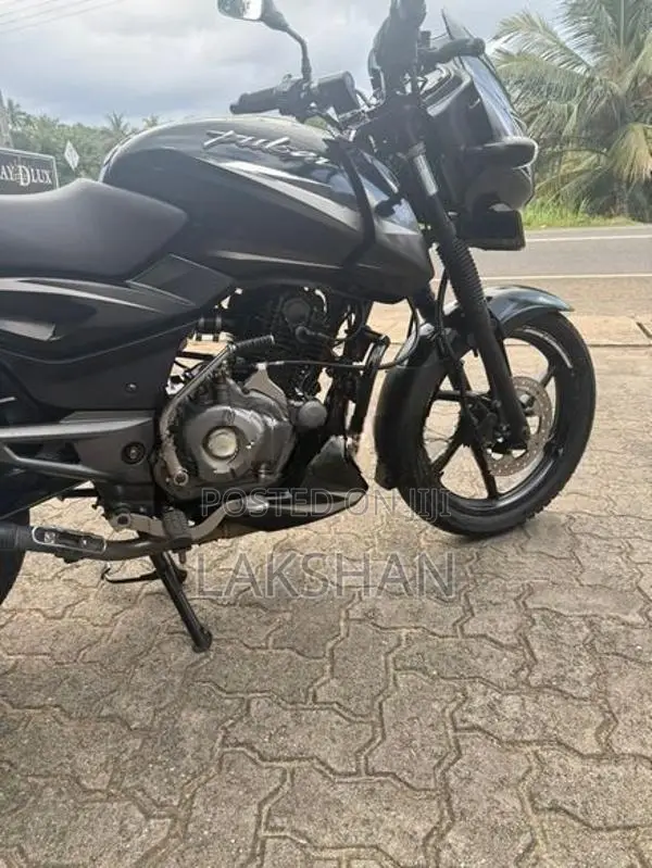 Bajaj Pulsar 150 2020