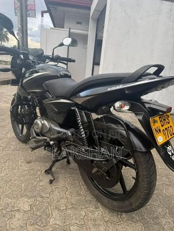 Bajaj Pulsar 150 2020