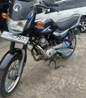 Bajaj CT100 2018