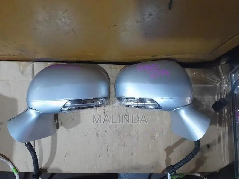 Toyota Crown (GWS204) Side Mirror LH/RH - Reconditioned