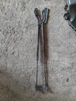 Toyota Crown Bonnet Shock - Reconditioned