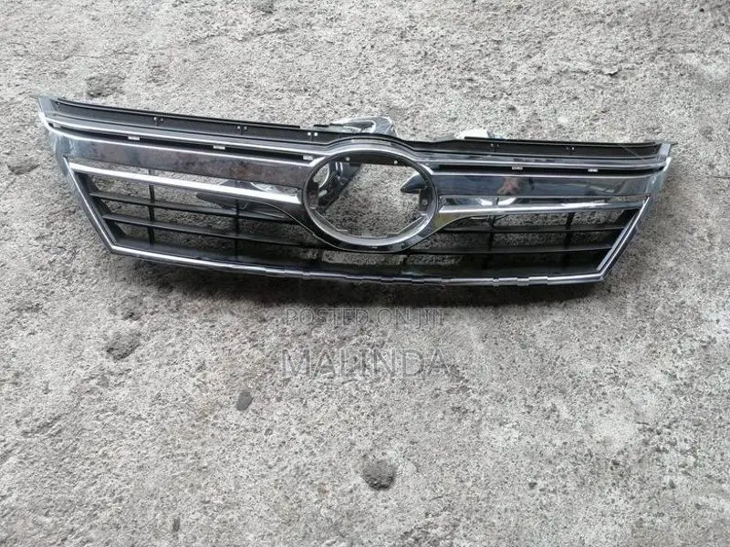 Toyota Camry (AVV50) Front Shell - Reconditioned