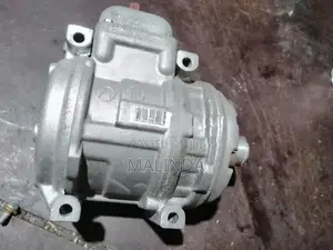 Toyota Hilux AC Compressor - Reconditioned