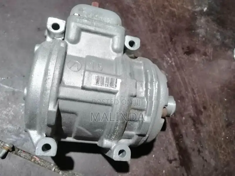 Toyota Hilux AC Compressor - Reconditioned