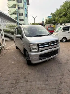 Suzuki Wagon R FX 2023