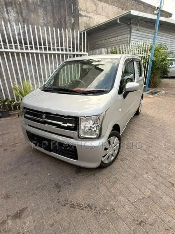 Suzuki Wagon R FX 2023