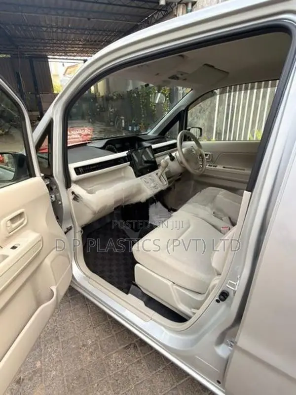 Suzuki Wagon R FX 2023
