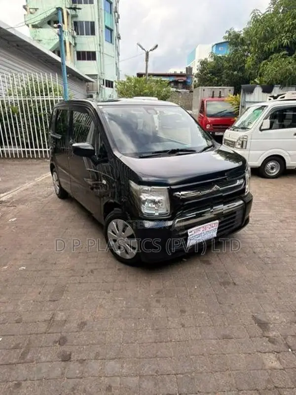 Suzuki Wagon R FX 2024