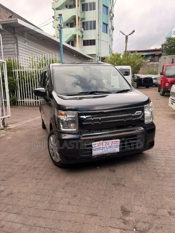 Suzuki Wagon R FX 2024