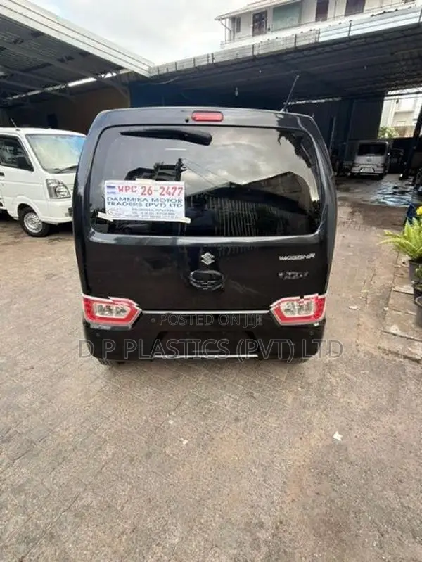 Suzuki Wagon R FX 2024