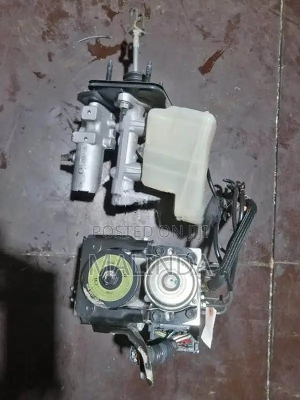 Toyota Crown (GWS204) ABS Pump - Reconditioned