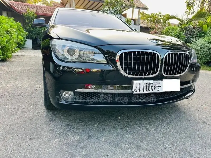 BMW 730Ld 2011
