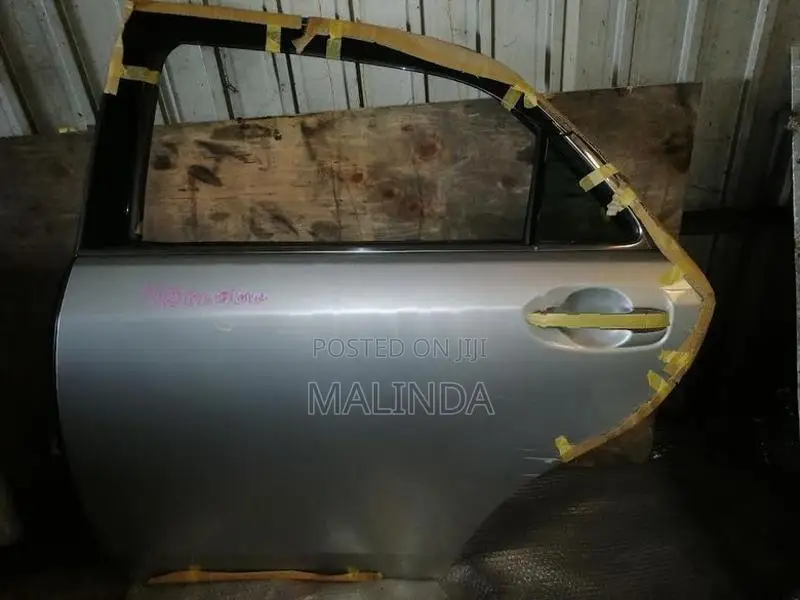 Toyota Crown (GWS204) LH Rear Door - Reconditioned