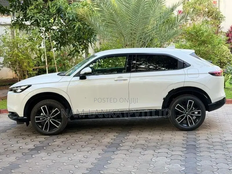 Honda Vezel Z PREMIUM SUNSHINE 2026