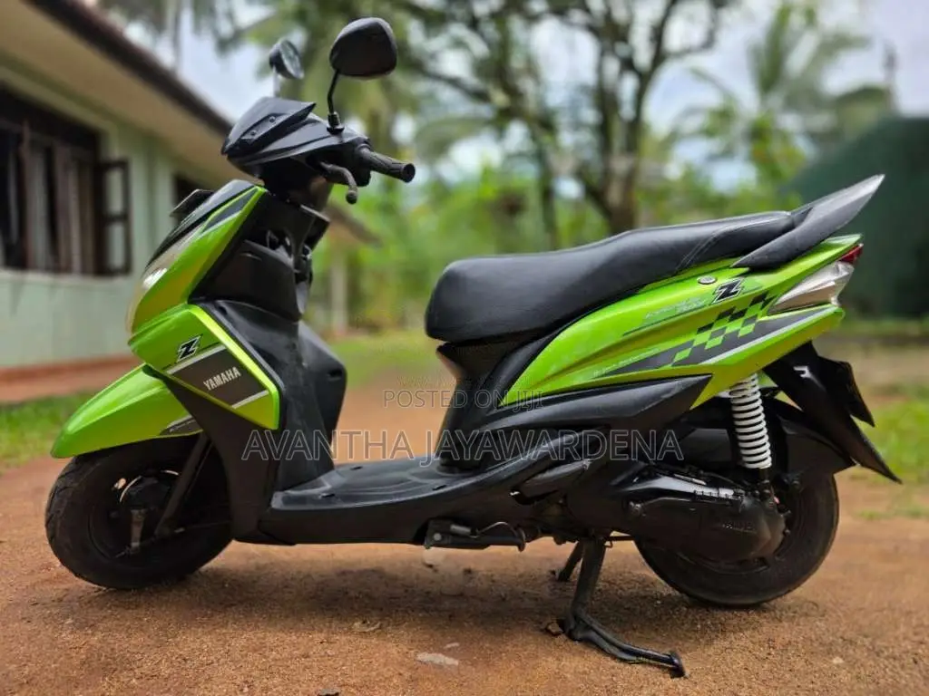Yamaha Ray ZR 2015 Motorbike (Used)