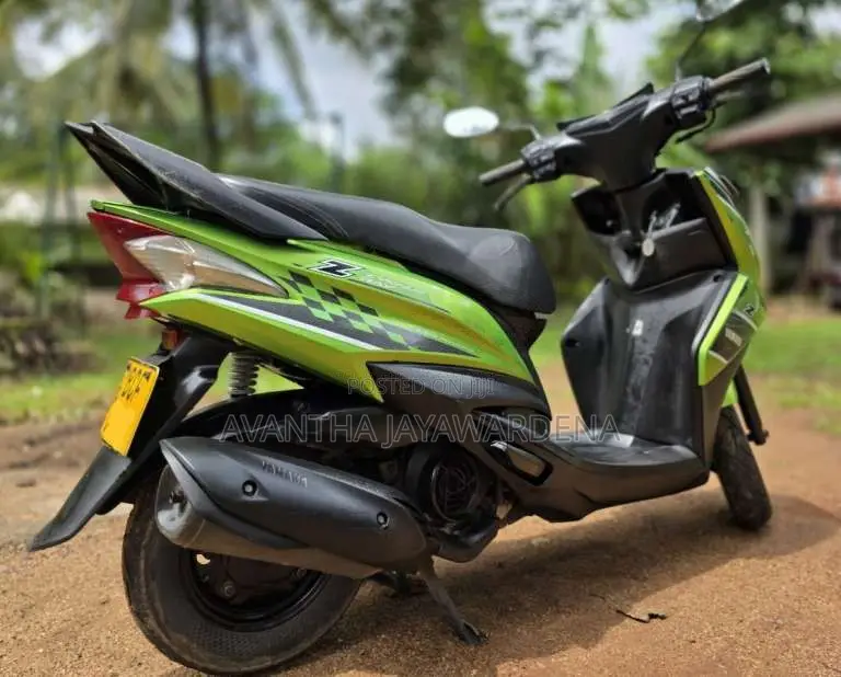 Yamaha Ray ZR 2015 Motorbike (Used)
