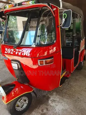 Bajaj RE 2 Stroke 1999 Three Wheel (Used)