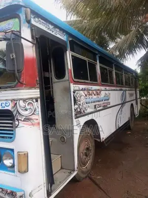 Ashok-Leyland Ruby 2003 Bus (Used)