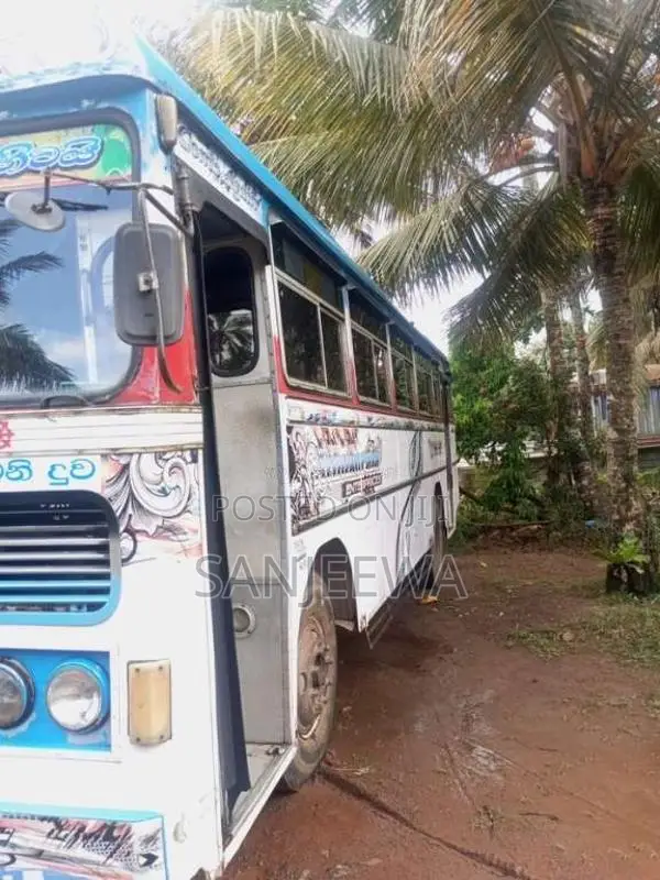 Ashok-Leyland Ruby 2003 Bus (Used)