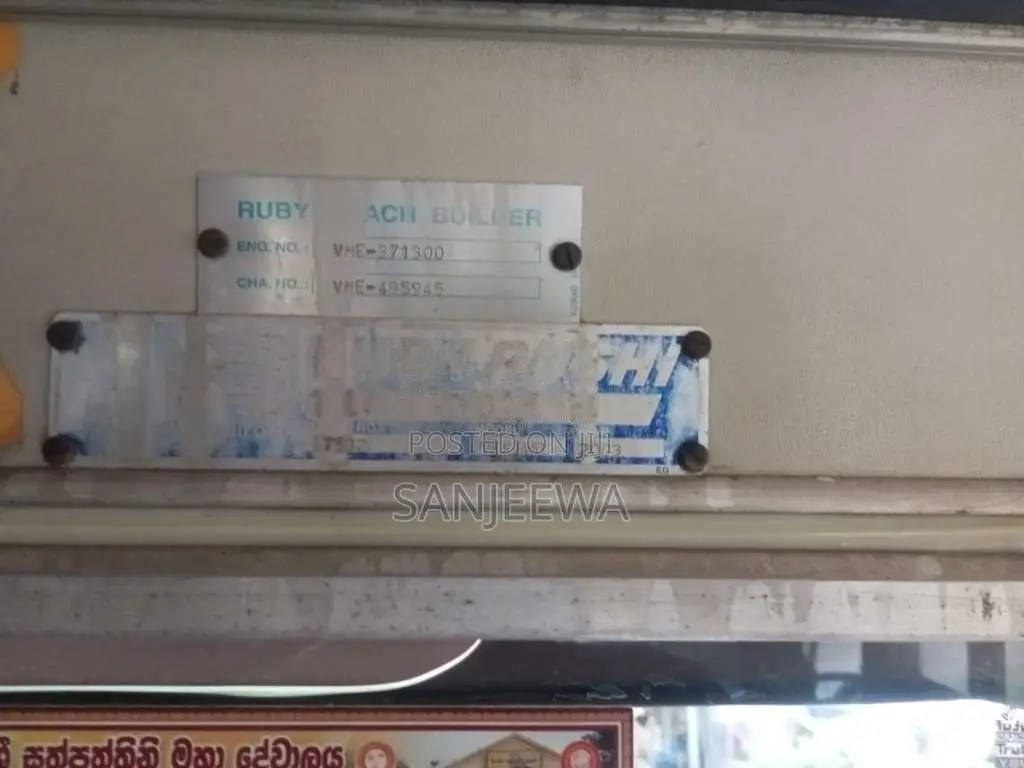 Ashok-Leyland Ruby 2003 Bus (Used)