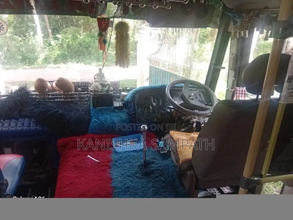 Tata Marcopolo 2011 Bus (Used)