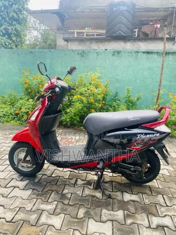 Hero Pleasure 2010 Motorbike (Used)