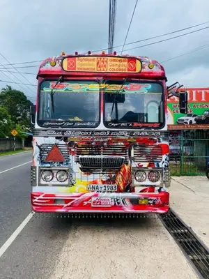 Ashok-Leyland Viking 2006 Bus (Used)