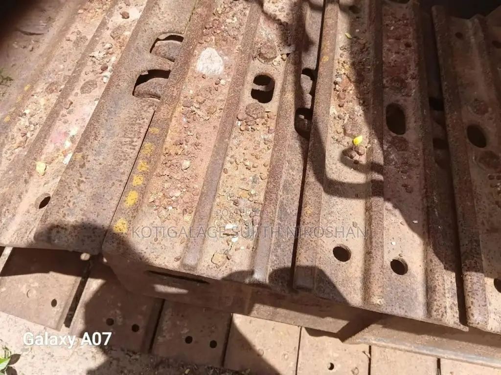 Komatsu PC120-6 2004 Heavy-Duty (Used)