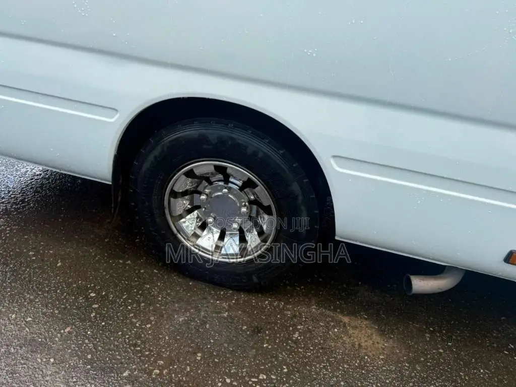 Toyota Coaster 2007 Bus (Used)