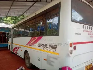 Eicher Skyline 2018 Bus (Used)