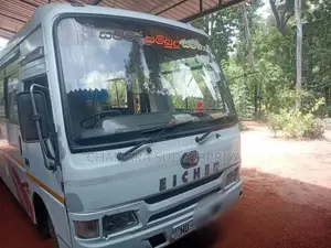 Eicher Skyline 2018 Bus (Used)
