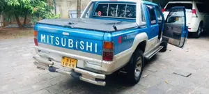 Mitsubishi L200 4WD 1989 Pickup (Used)
