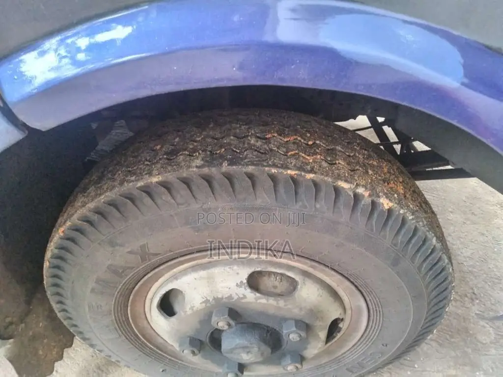 Mitsubishi Baby Rosa 1991 Bus (Used)