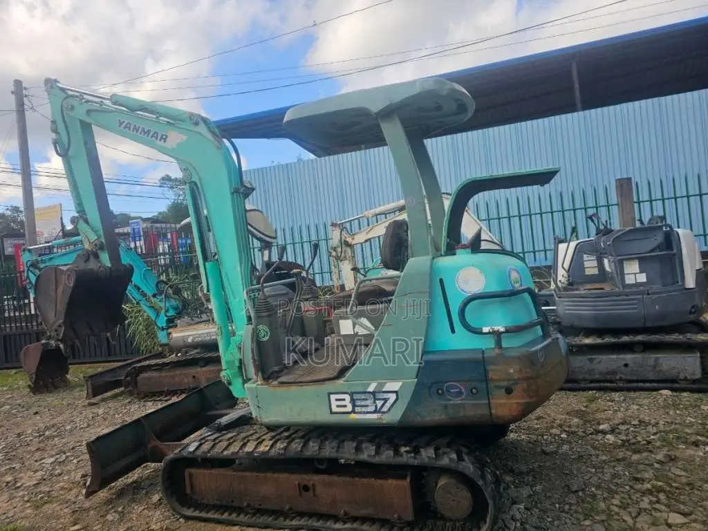 Yanmar B37-2A 2018 Heavy-Duty (Used)